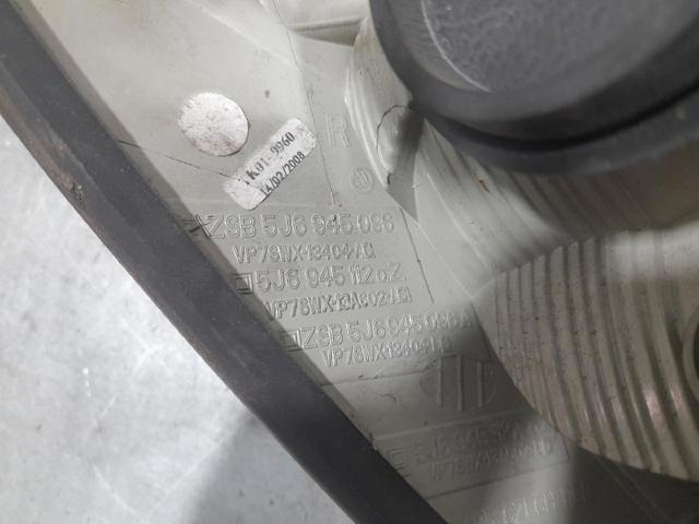 5J6945112 VAG Piloto trasero derecho comprar Madrid