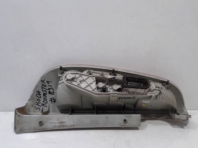 5J7945112 VAG Piloto trasero derecho comprar Bilbao