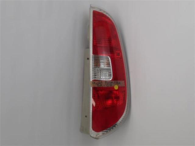 5J7945112 VAG Piloto trasero derecho  en stock Huelva