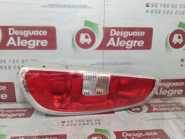 VAG 5J7945112 Piloto trasero derecho  en stock Valencia