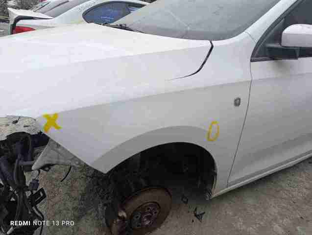 5JA821021C Aleta delantera izquierda comprar Sevilla