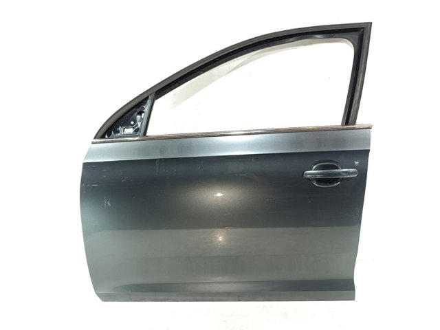 Puerta delantera izquierda 5JA831051C VAG/Skoda