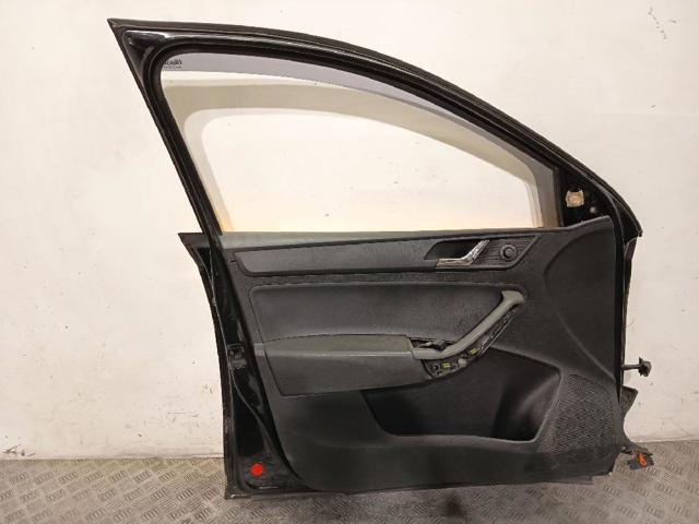 5JA831051C VAG Puerta delantera izquierda  comprar en Jaén