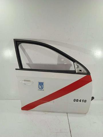 5JA831052C VAG Puerta delantera derecha  disponible Vigo