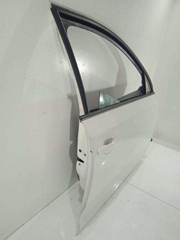 VAG 5JA831052C Puerta delantera derecha  en stock Valencia