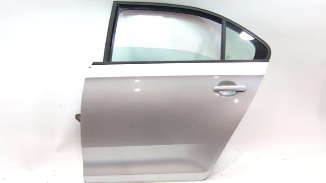 5JA833051C Puerta trasera izquierda comprar Girona