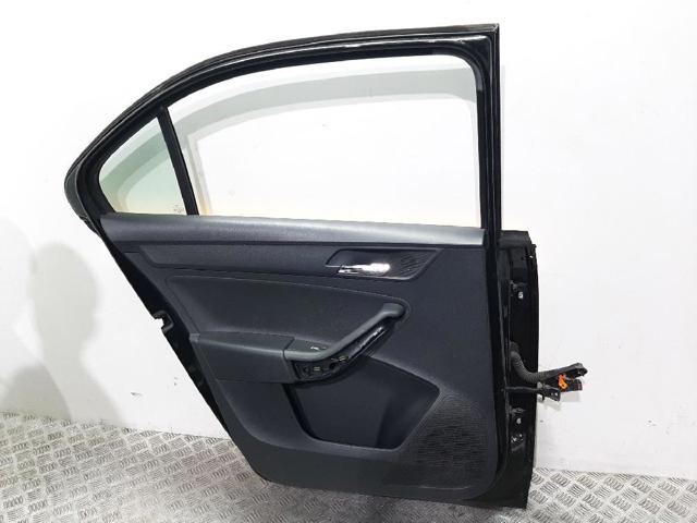 VAG 5JA833051C Puerta trasera izquierda  comprar en Murcia