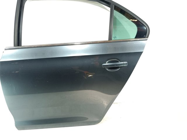5JA833051C VAG Puerta trasera izquierda comprar Alcalá