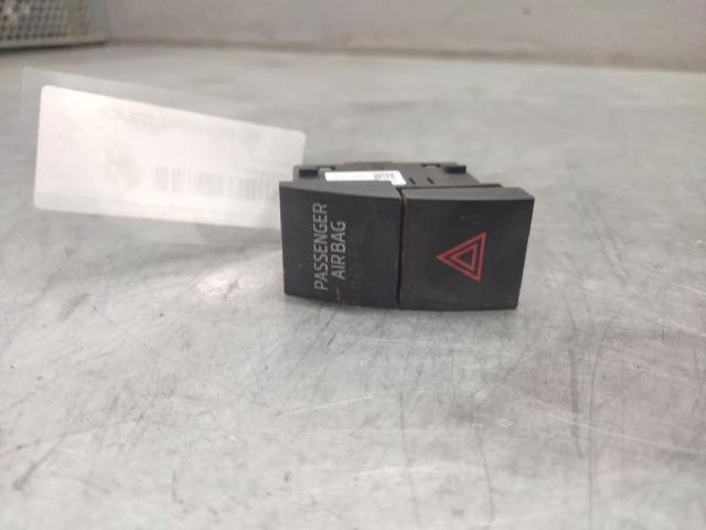 Interruptor warning Skoda Rapid  desde 39,20 €