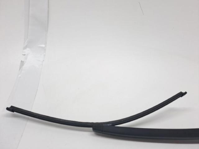 5JA955707A Brazo del limpiaparabrisas trasero  disponible Málaga