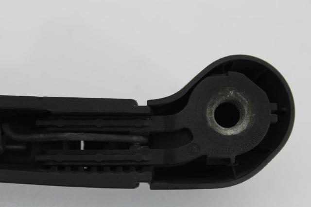 VAG 5JA955707A Brazo del limpiaparabrisas trasero  disponible España