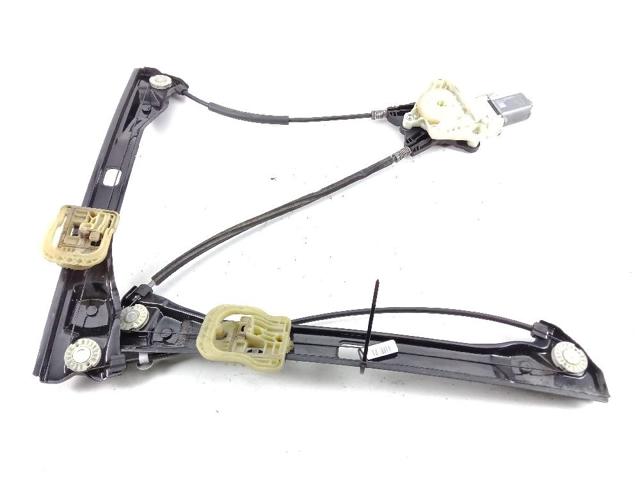 VAG 5JA959812J Motor del elevalunas de la puerta delantera derecha  comprar en Ponferrada