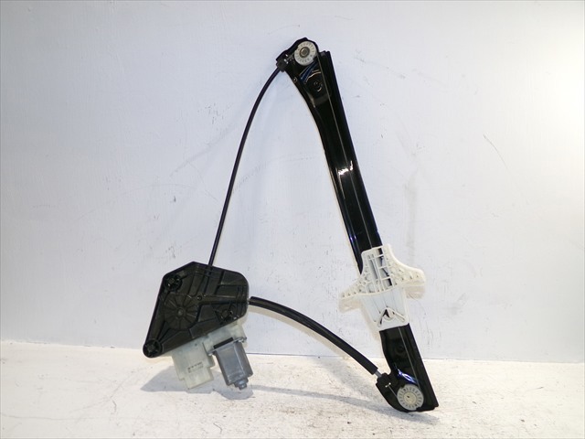 5JA959812L Motor del elevalunas de la puerta trasera derecha comprar Girona
