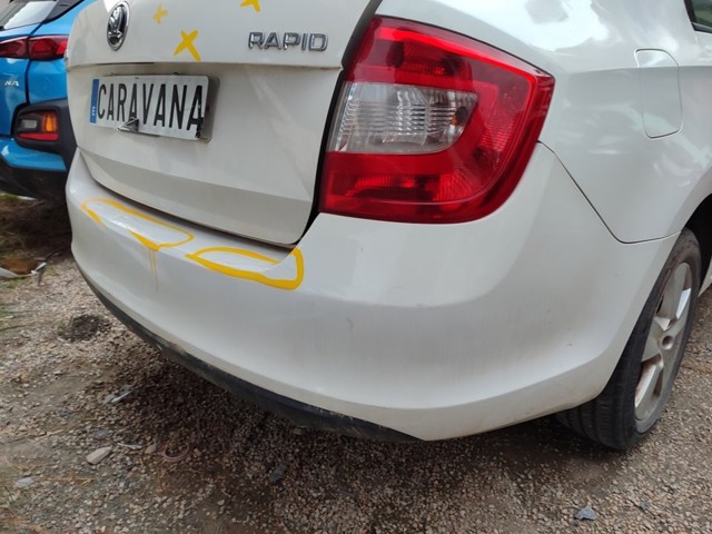 5JH807421B VAG Parachoques trasero  en stock Huelva