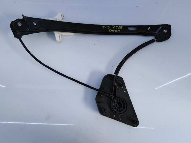 5JJ839461 VAG