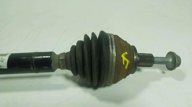 5K0407272C Semieje delantero derecho  disponible Málaga