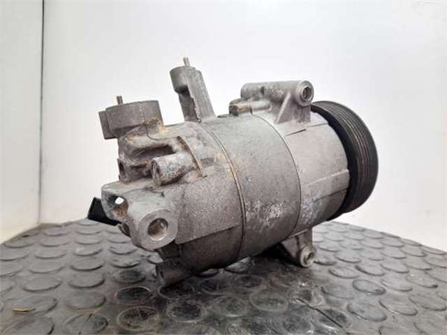 VAG 5K0820803 Compresor de aire acondicionado  en stock Valencia