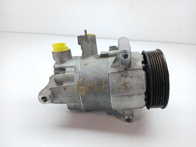 VAG 5K0820803E Compresor de aire acondicionado  en stock Salamanca