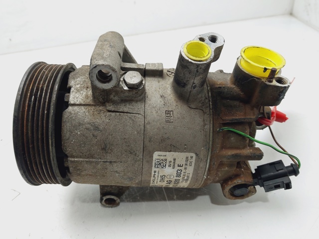 VAG 5K0820803E Compresor de aire acondicionado  en stock Salamanca