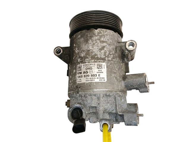 VAG 5K0820803E Compresor de aire acondicionado  en stock Salamanca