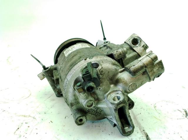 VAG 5K0820803K Compresor de aire acondicionado  disponible Lugo