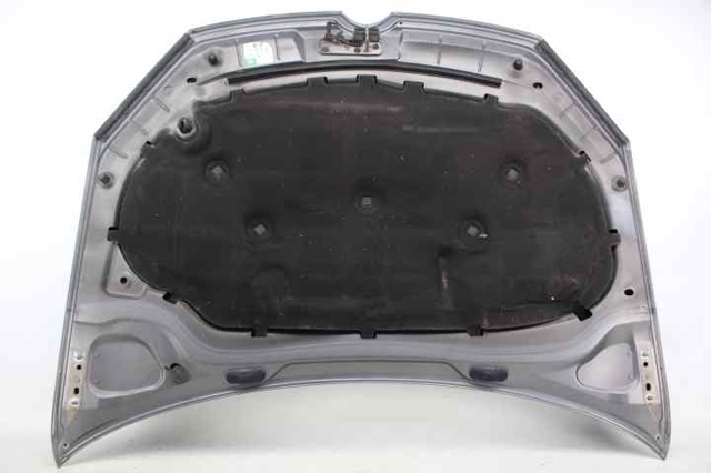 VAG 5K0823031G Capó  en stock Salamanca