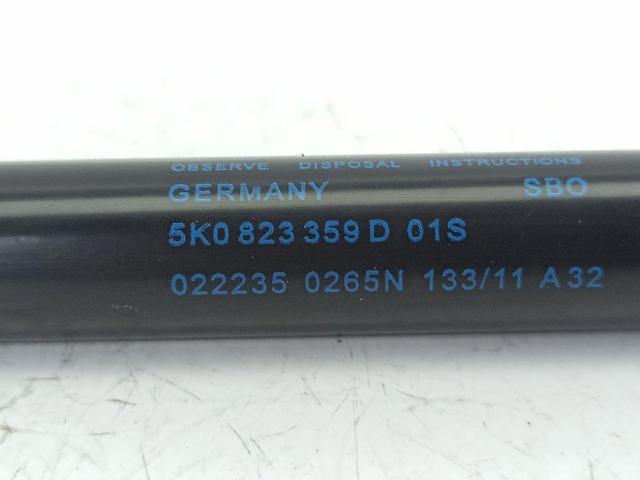 VAG 5K0823359D Amortiguador de capó  comprar en Albacete