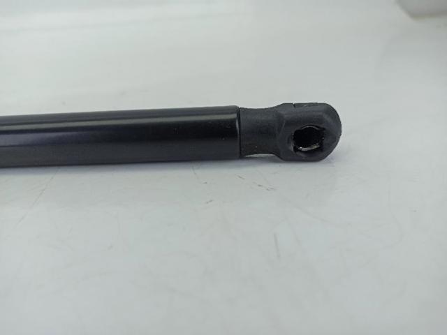 VAG 5K0823359D Amortiguador de capó  comprar en Albacete