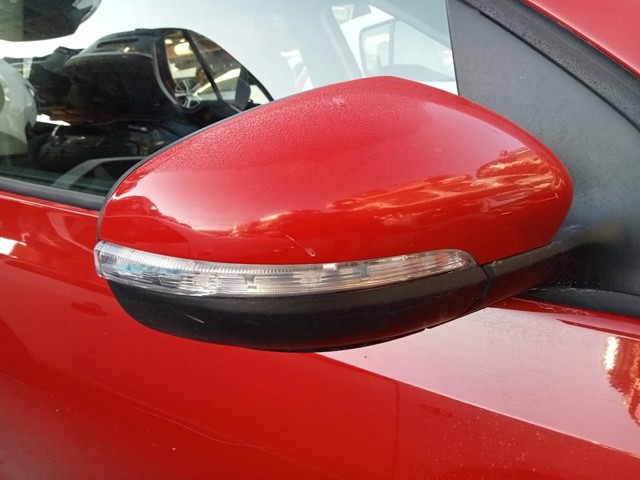 VAG 5K0857508AD Carcasa interior del espejo retrovisor derecho comprar Tarragona