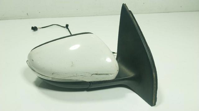 5K0857508AD Carcasa interior del espejo retrovisor derecho  comprar en Pontevedra