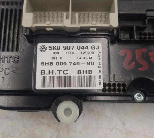 5K0907044GJ Módulo de modos de calefacción/aire acondicionado  disponible Utrera