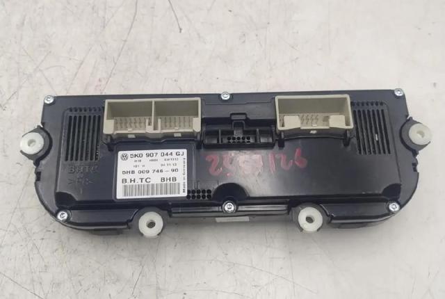 VAG 5K0907044GJ Unidad de control aire acondicionado  en stock Valencia