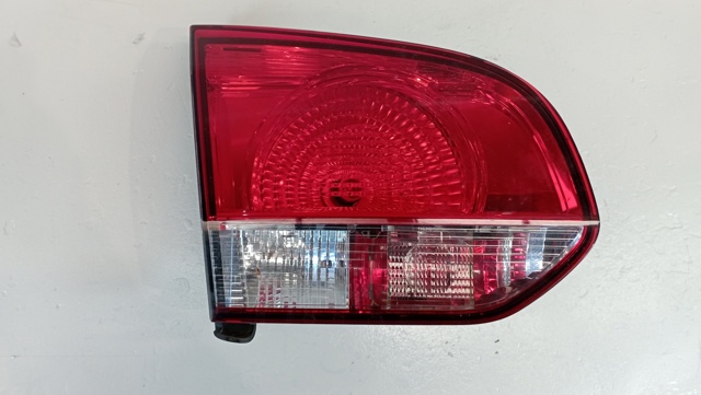 VAG 5K0945093AB Piloto trasero interior izquierdo comprar Tarragona