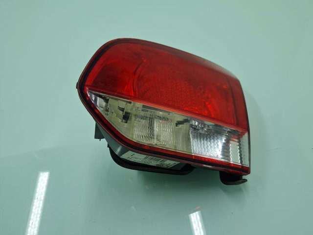 VAG 5K0945094 Piloto trasero interior derecho comprar Pamplona