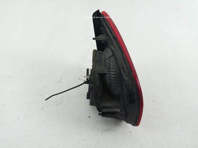 5K0945094 Piloto trasero interior derecho  en stock Sabadell