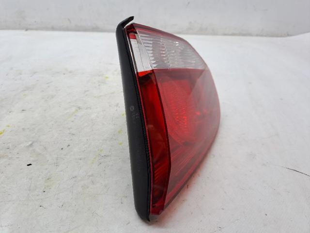 5K0945094AA Piloto trasero interior derecho  en stock Sabadell