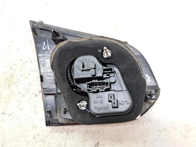 5K0945094AB Piloto trasero interior derecho  en stock Sabadell