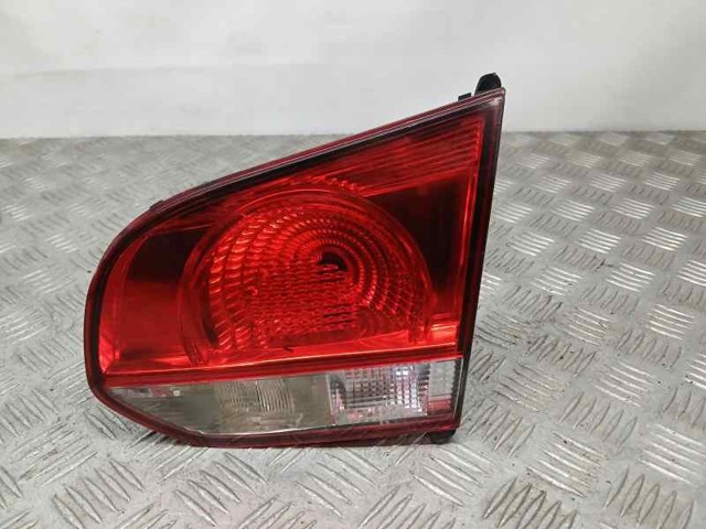 Piloto trasero interior derecho 5K0945094G VAG