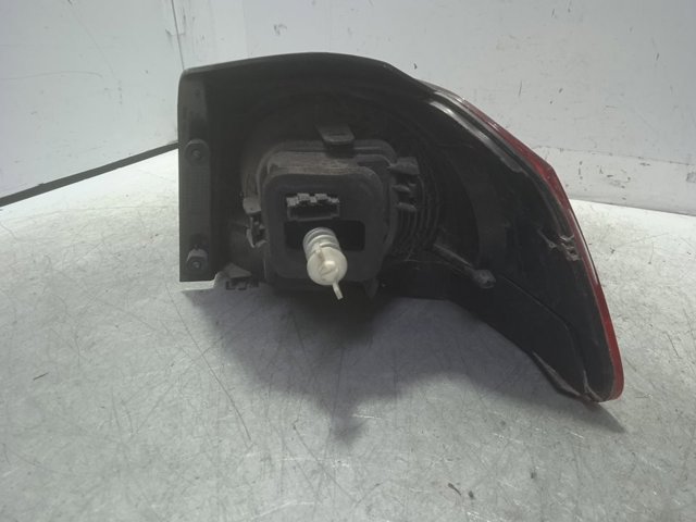 5K0945095M VAG Piloto trasero exterior izquierdo  en stock Gandía