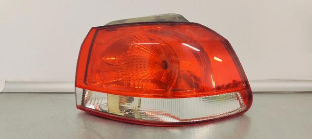 VAG 5K0945096E Piloto trasero exterior derecho  disponible Valladolid