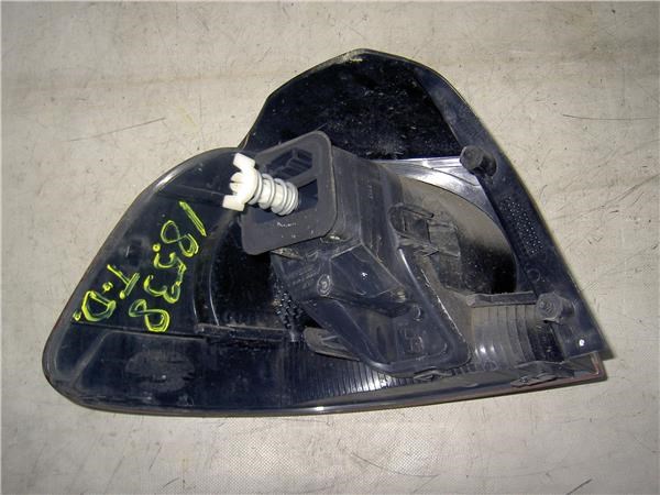 5K0945096E Piloto trasero exterior derecho comprar Girona