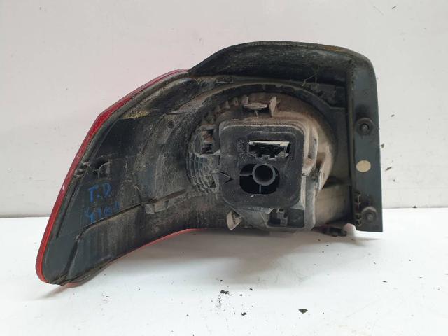5K0945096N Piloto trasero exterior derecho comprar Almería