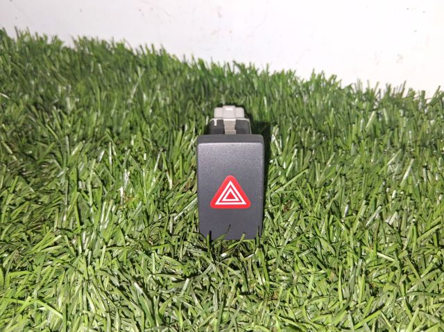 Interruptor warning Golf VI familiar (2009-2014) original desde 34,85 €