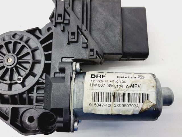 5K0959703A Motor del elevalunas de la puerta trasera izquierda  disponible Utrera