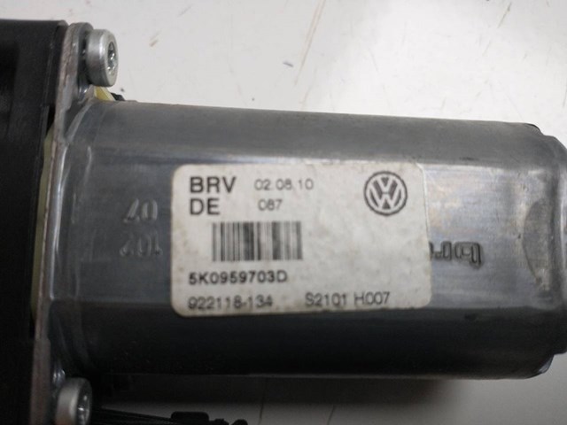 5K0959703D VAG Motor del elevalunas de la puerta trasera izquierda  disponible Vigo