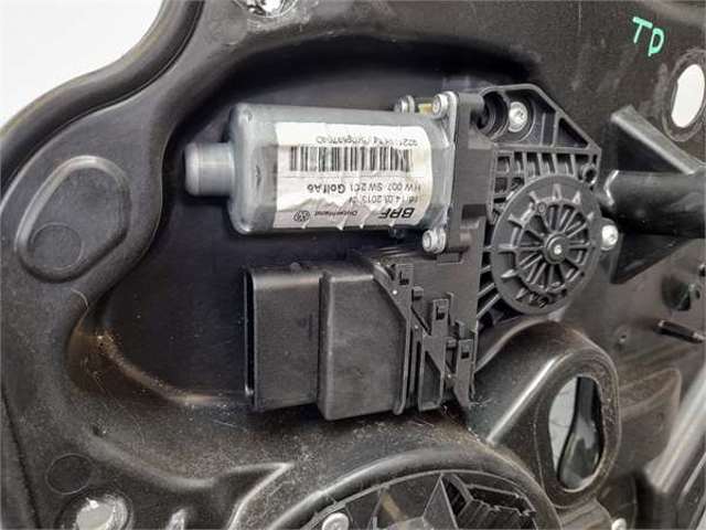 5K0959704D Motor del elevalunas de la puerta trasera derecha comprar Girona