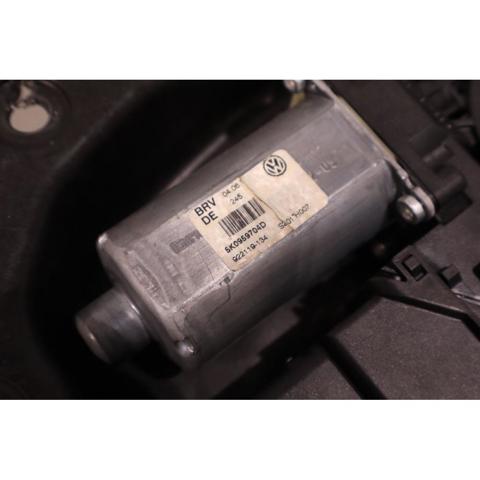 VAG 5K0959704D Motor del elevalunas de la puerta trasera derecha comprar Pamplona