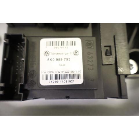 5K0959793 Motor del elevalunas de la puerta delantera izquierda  disponible Utrera