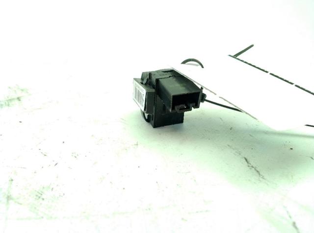 5K0959855XSH VAG Botón de encendido del motor del elevalunas trasero  disponible Vigo