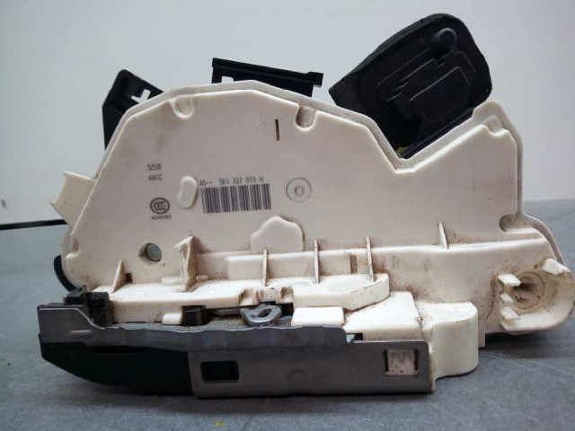 5K1837015H Cerradura de puerta delantera izquierda  comprar en Zaragoza